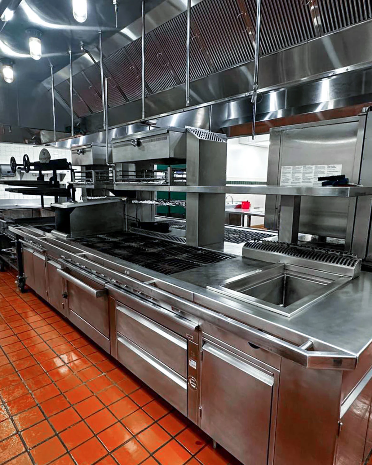 Restaurant cleaning work in Southern California, image 2